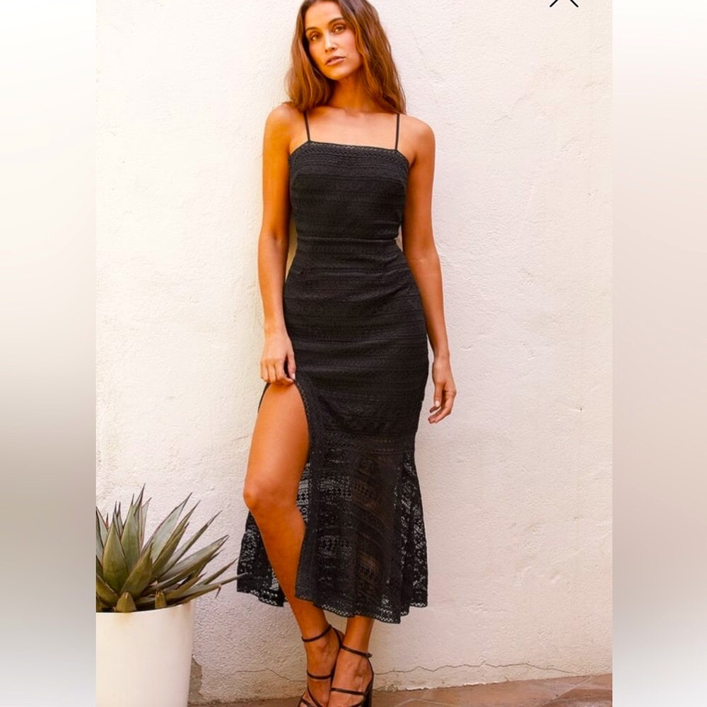 LULUS BLACK LACE CROCHETED DRESS Absolute Elegance sleeveless MIDI/ Maxi dress